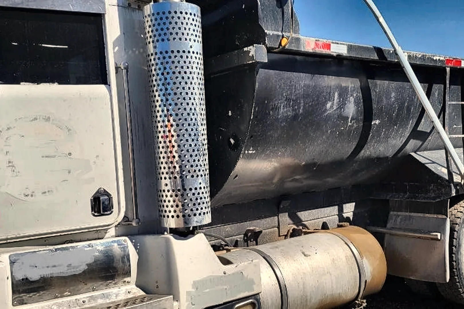 1994 KENWORTH T 600 - view 18 of 31