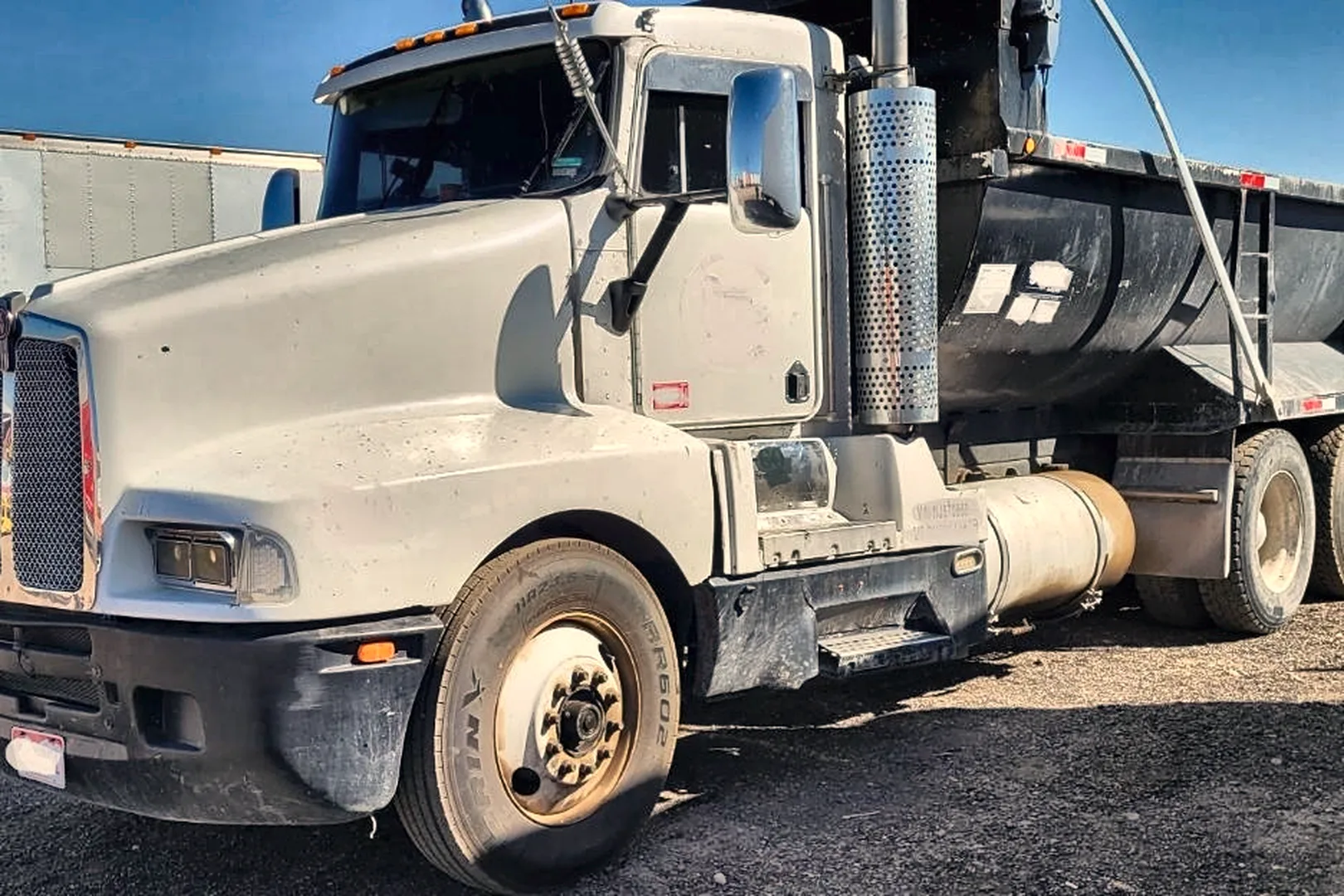 1994 KENWORTH T 600 - view 7 of 31