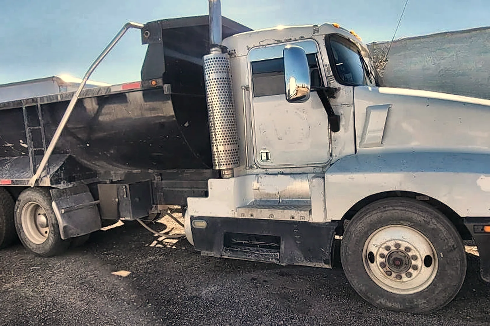 1994 KENWORTH T 600 - view 8 of 31