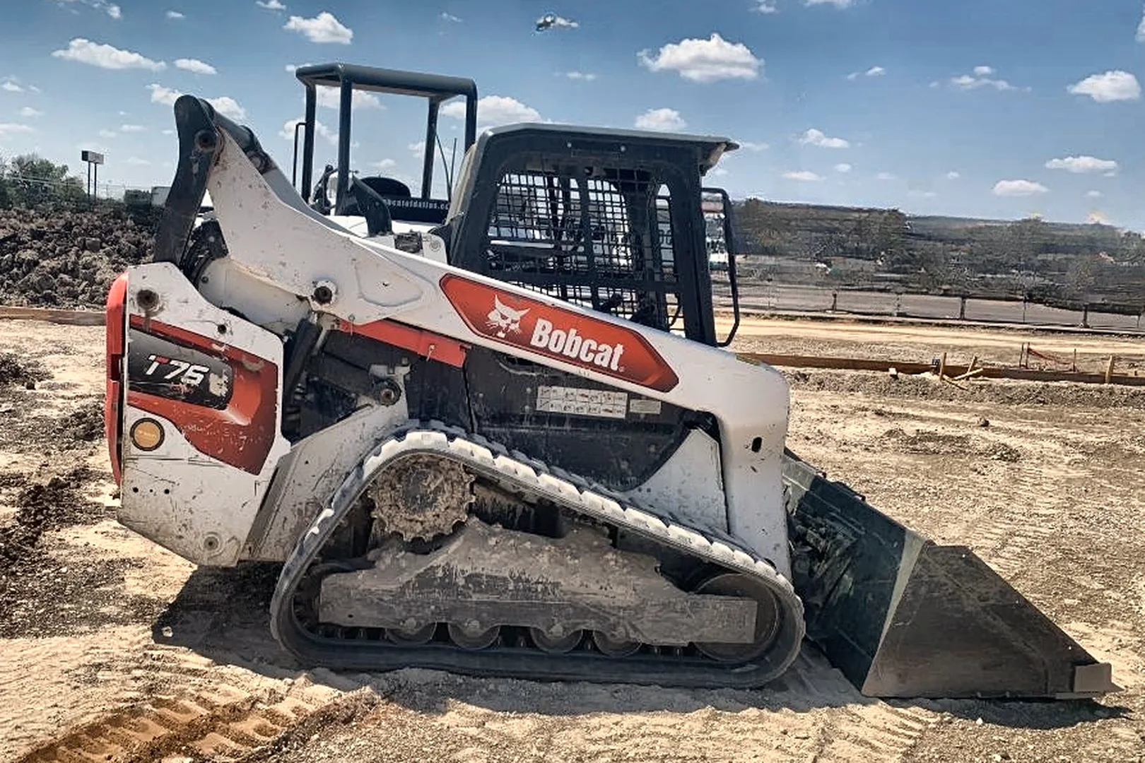 2020 BOBCAT T-76-R-Series - view 7 of 15