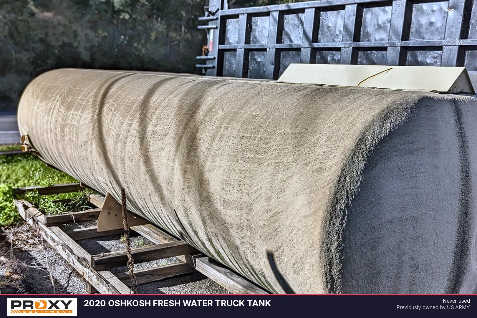 2020 OSHKOSH FRESH WATER TRUCK TANK - view 1 of 13