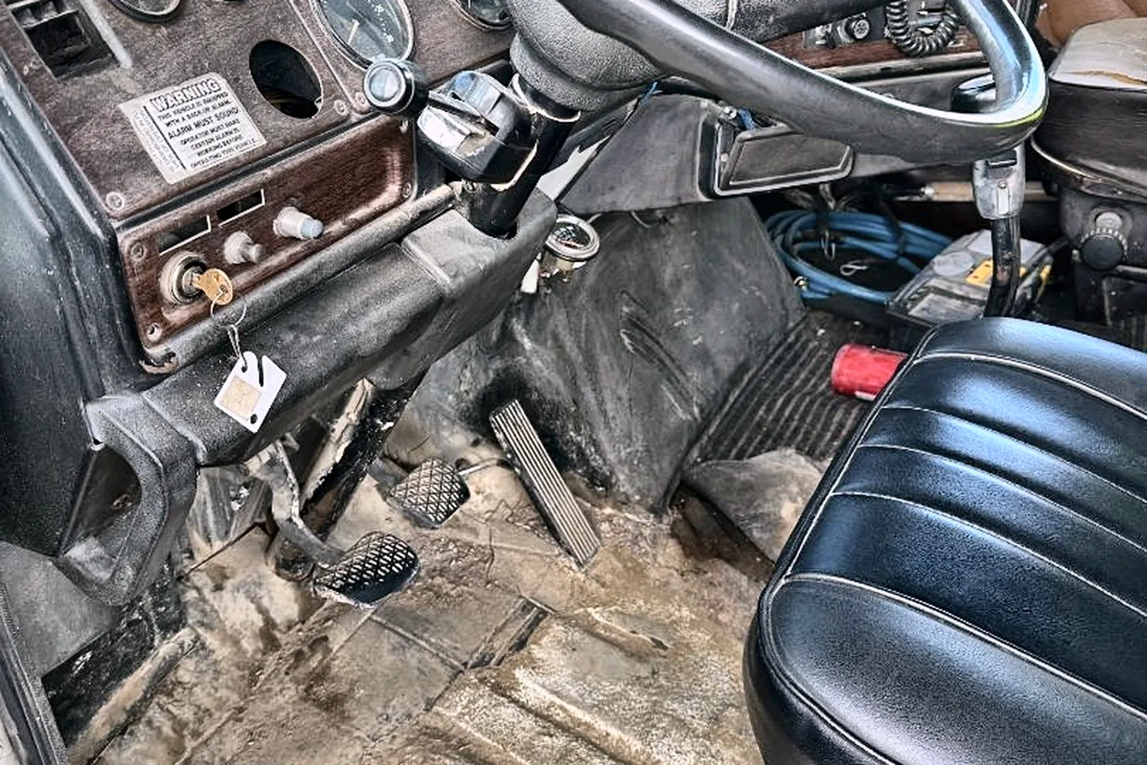 1987 FREIGHTLINER FLC - view 14 of 46