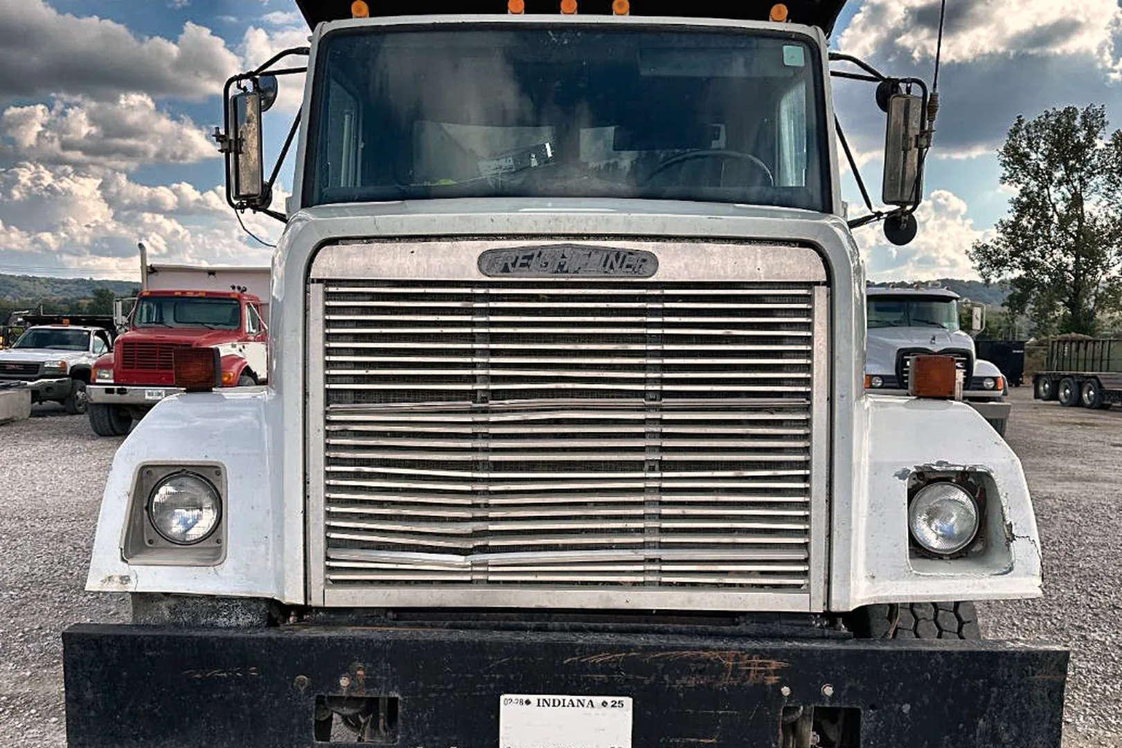 1987 FREIGHTLINER FLC - view 11 of 46