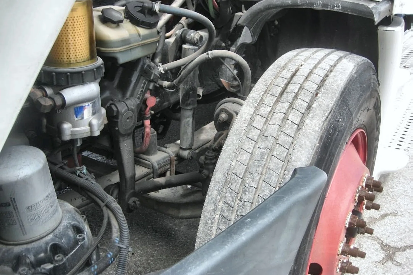 2013 FREIGHTLINER Cascadia - view 15 of 17