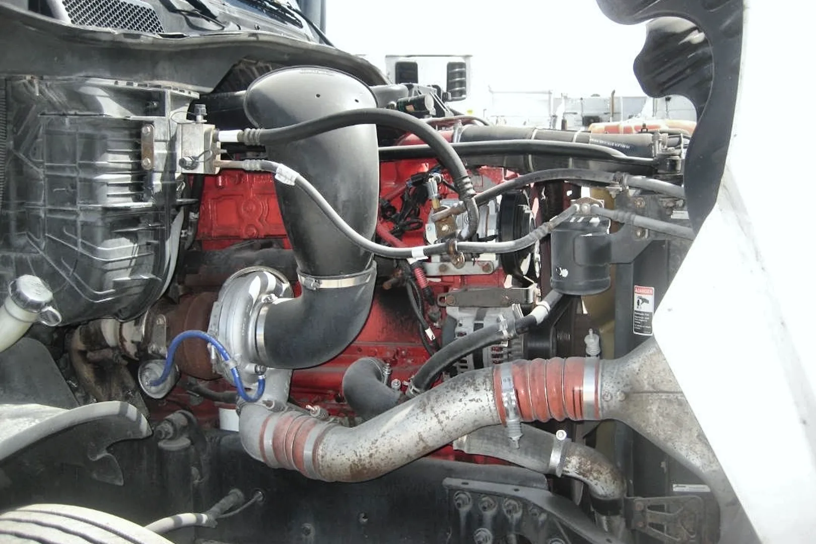 2013 FREIGHTLINER Cascadia - view 16 of 17