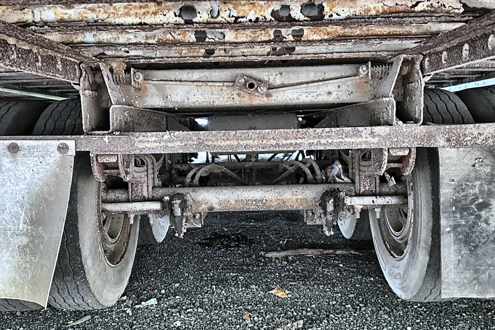 1996 GTD 53 FT - view 15 of 19