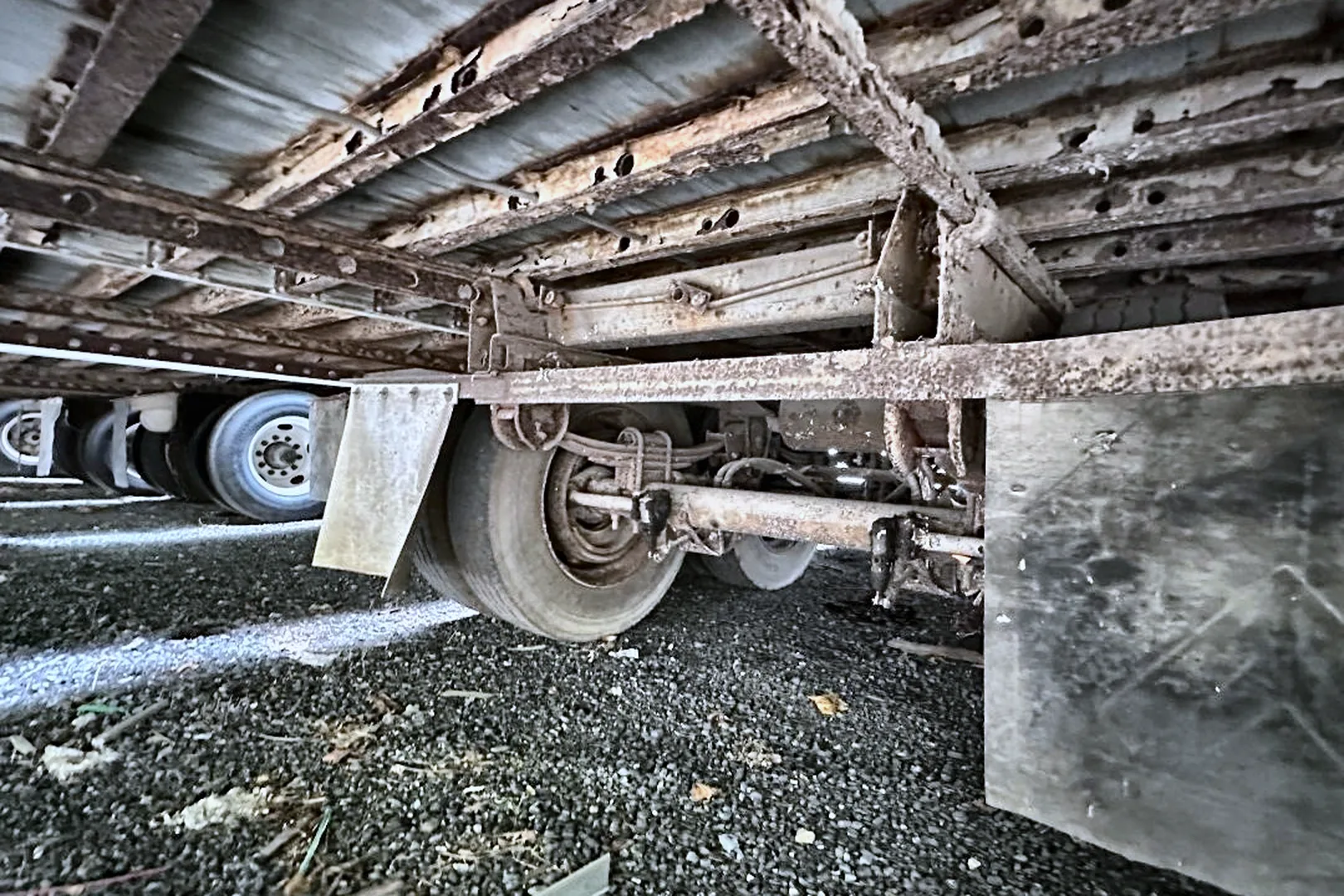 1996 GTD 53 FT - view 19 of 19