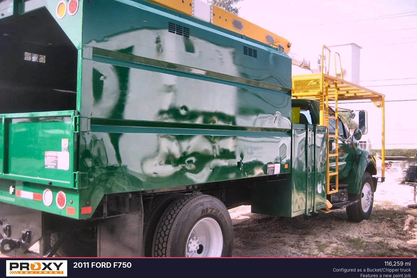 2011 FORD F750 - view 5 of 11