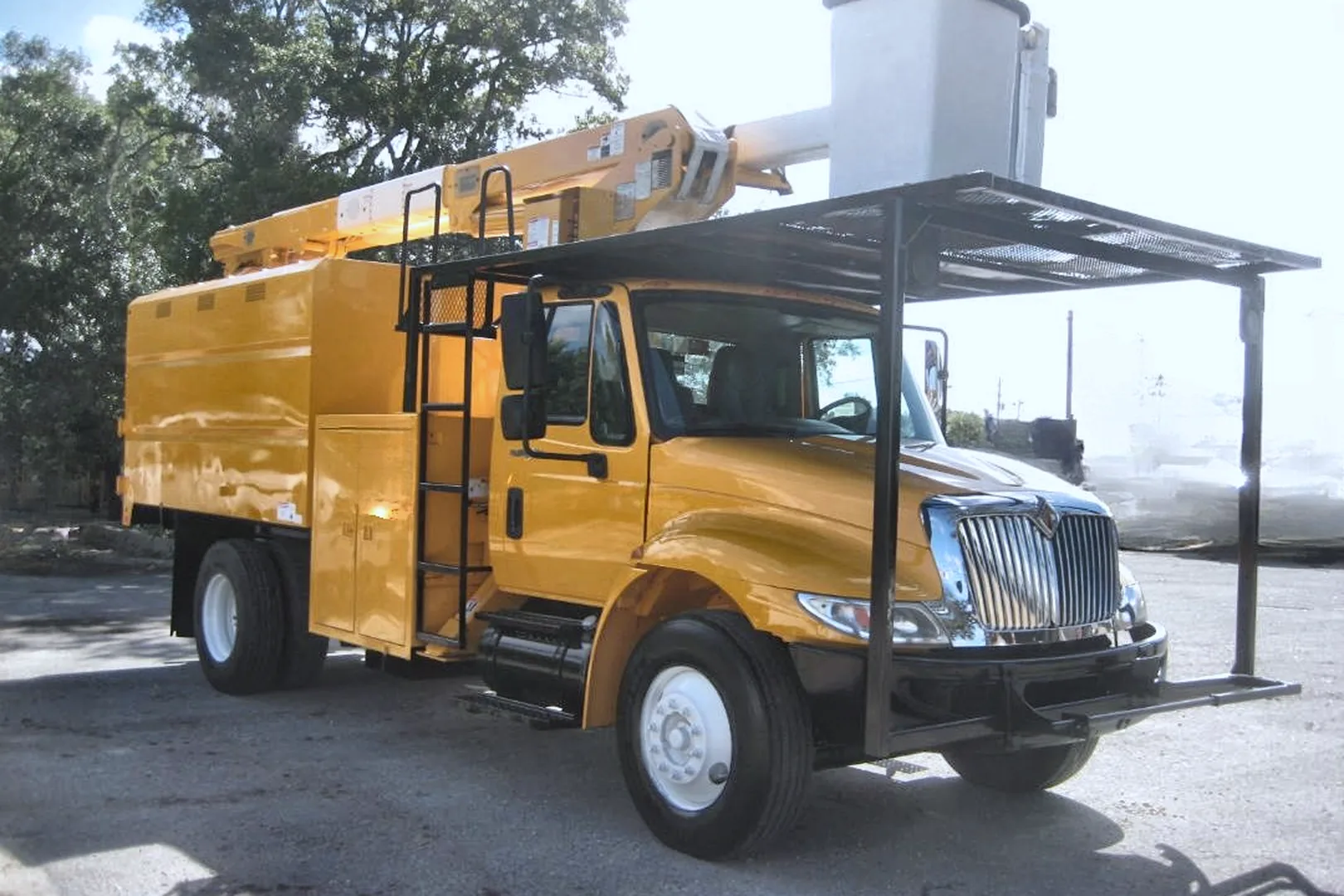 2011 INTERNATIONAL DuraStar 4300 - view 8 of 18