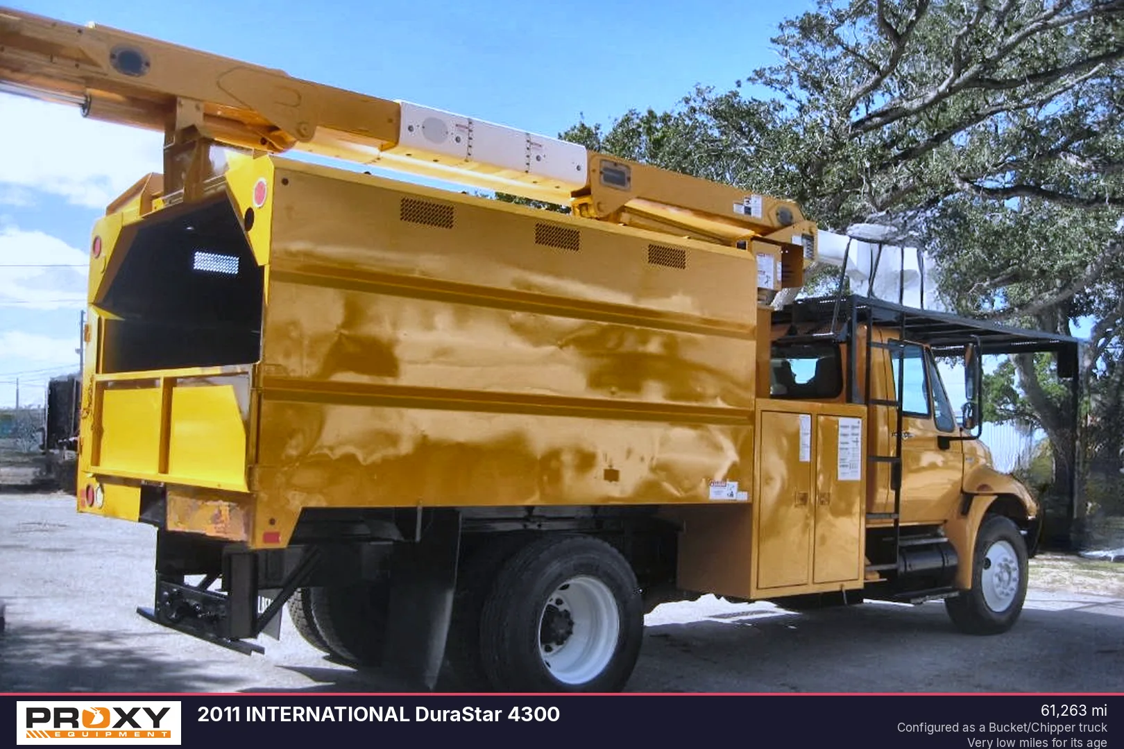 2011 INTERNATIONAL DuraStar 4300 - view 4 of 18