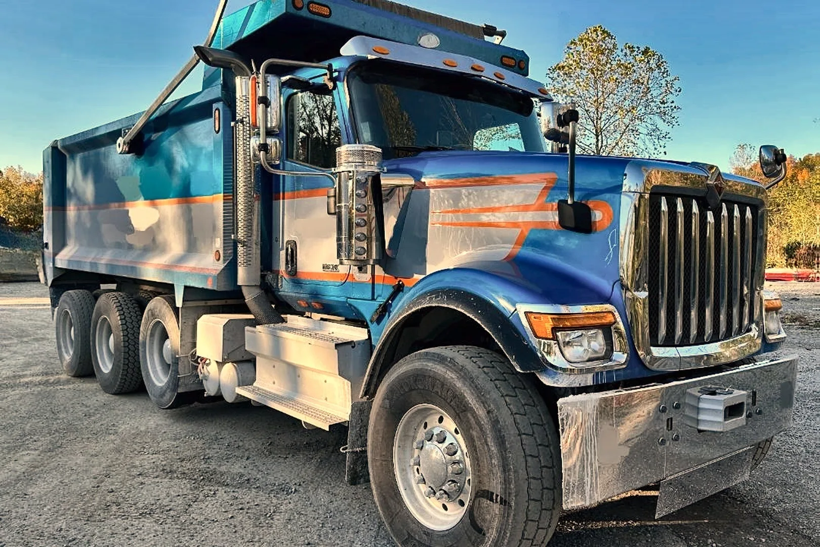 2021 INTERNATIONAL HX520 SFA - view 7 of 36