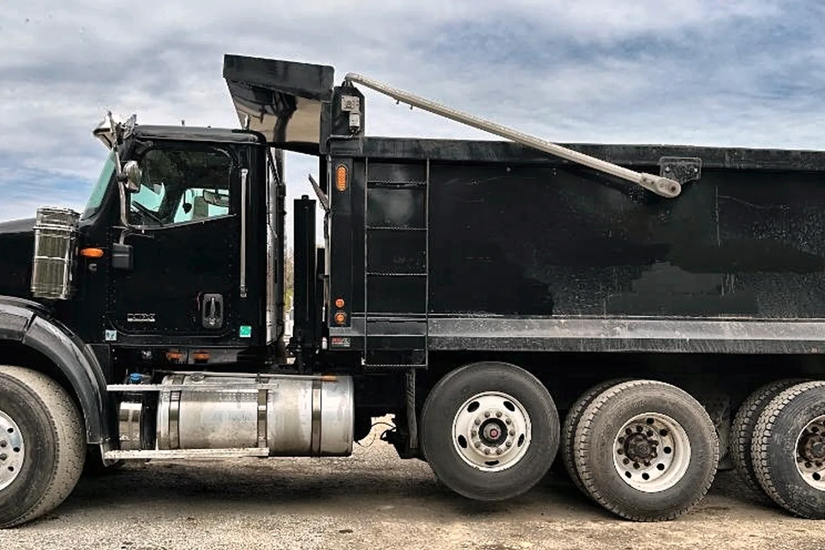 2021 INTERNATIONAL HX620 SBA - view 8 of 31