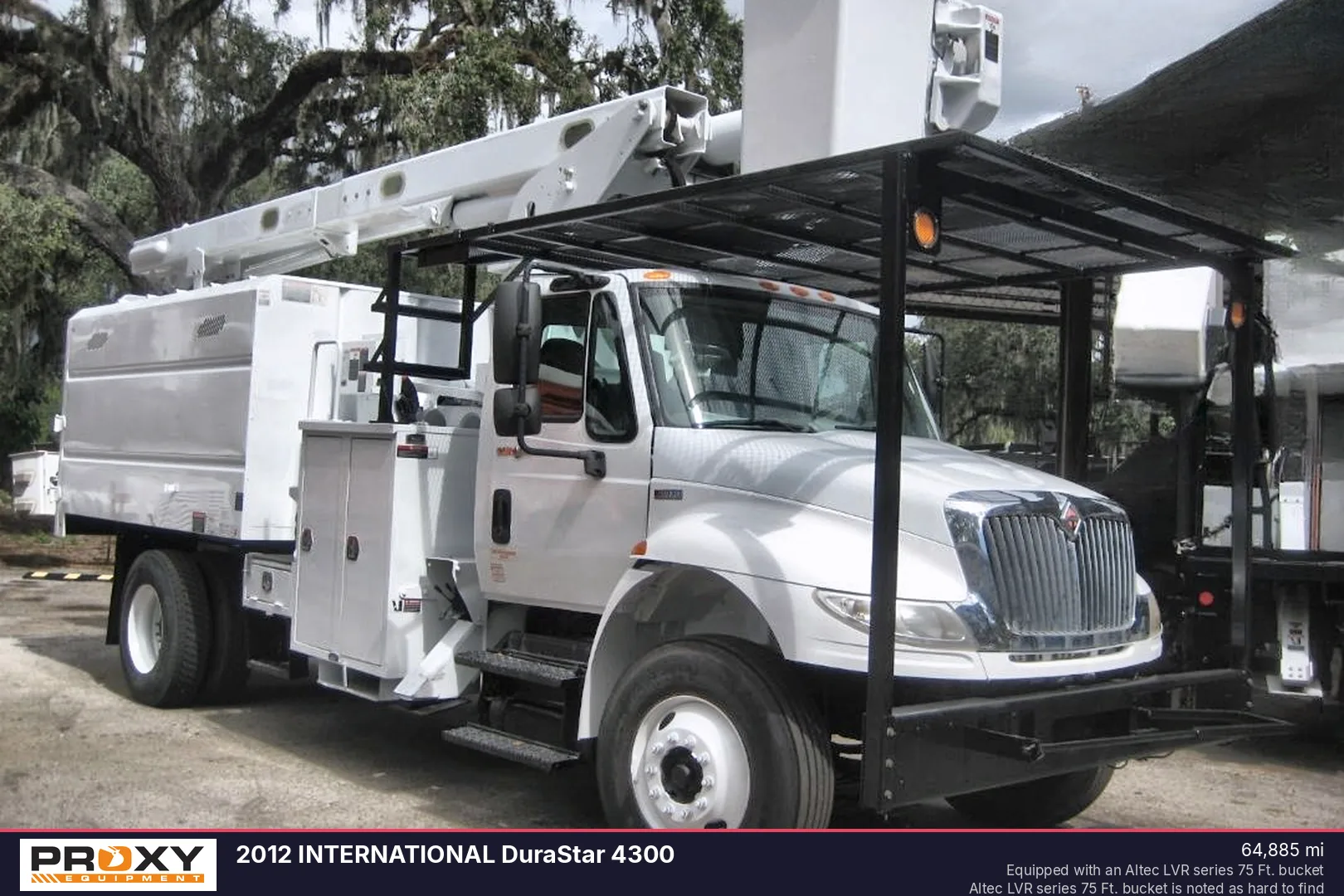 2012 INTERNATIONAL DuraStar 4300 - view 2 of 12