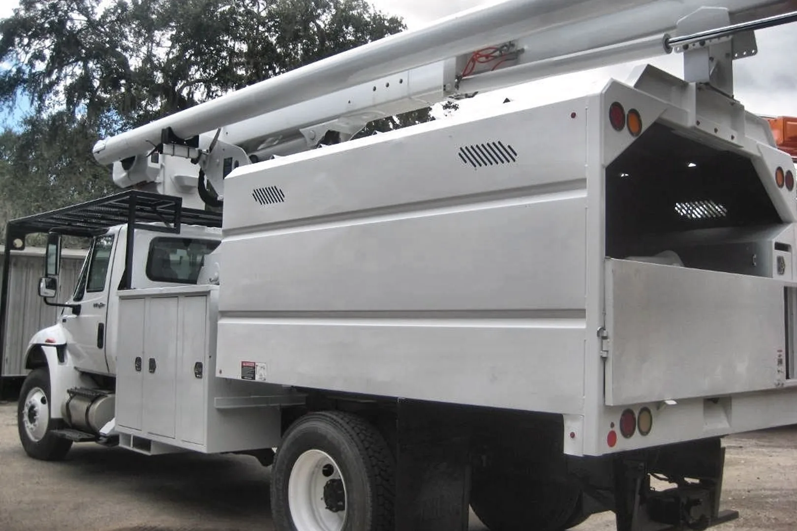 2012 INTERNATIONAL DuraStar 4300 - view 9 of 12