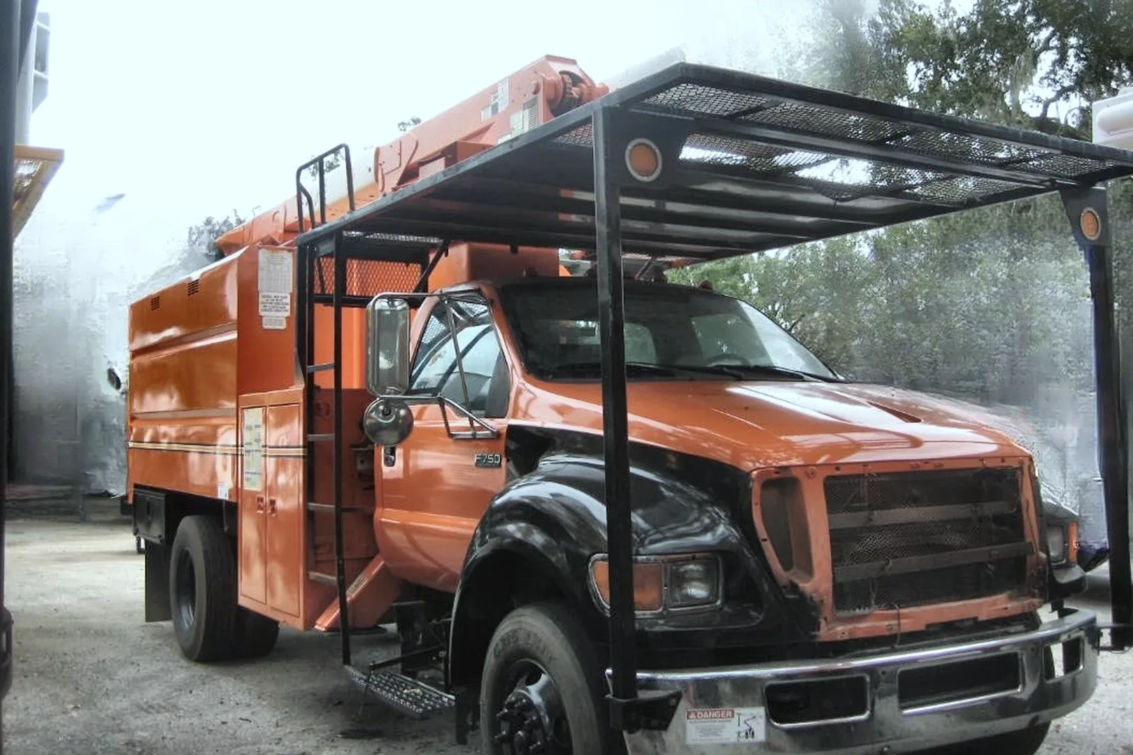 2010 FORD F750 XL Super Duty - view 11 of 11
