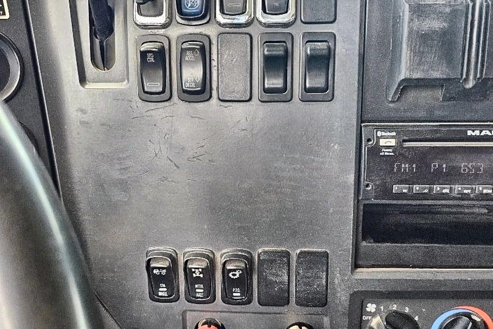 2010 MACK CHU613 Pinnacle - view 16 of 23