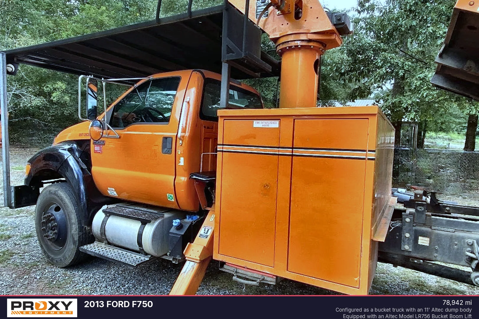 2013 FORD F750 - view 2 of 16