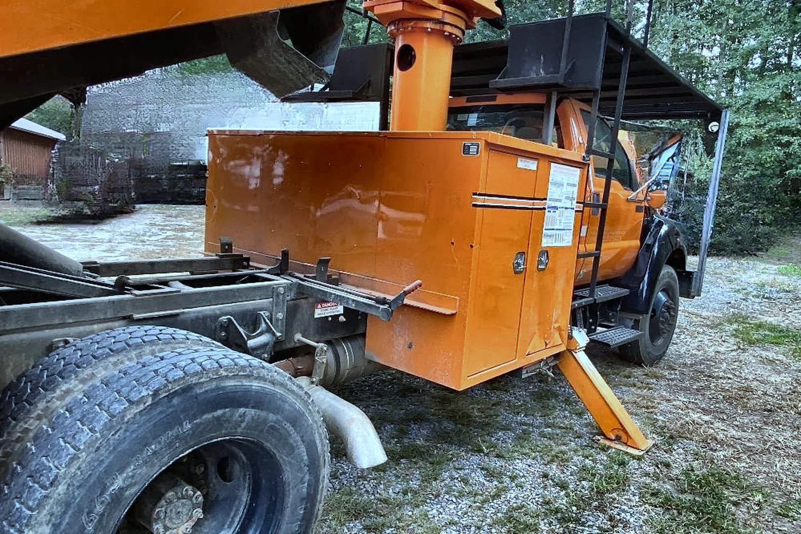 2013 FORD F750 - view 12 of 16