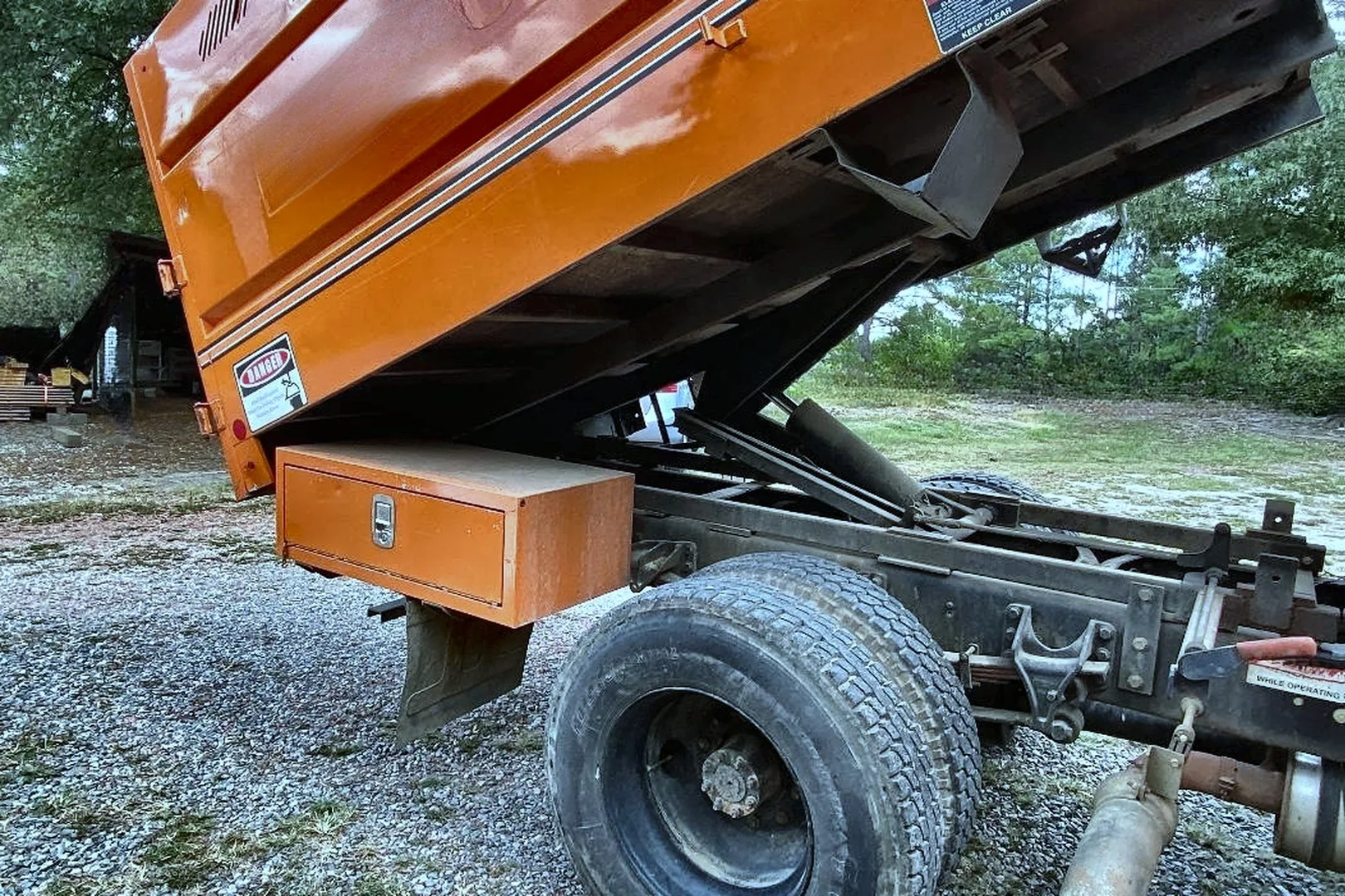 2013 FORD F750 - view 10 of 16