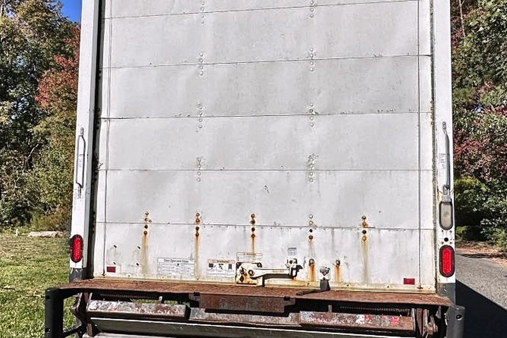 2006 FREIGHTLINER M2 Business Class Box Truck - view 6 of 40