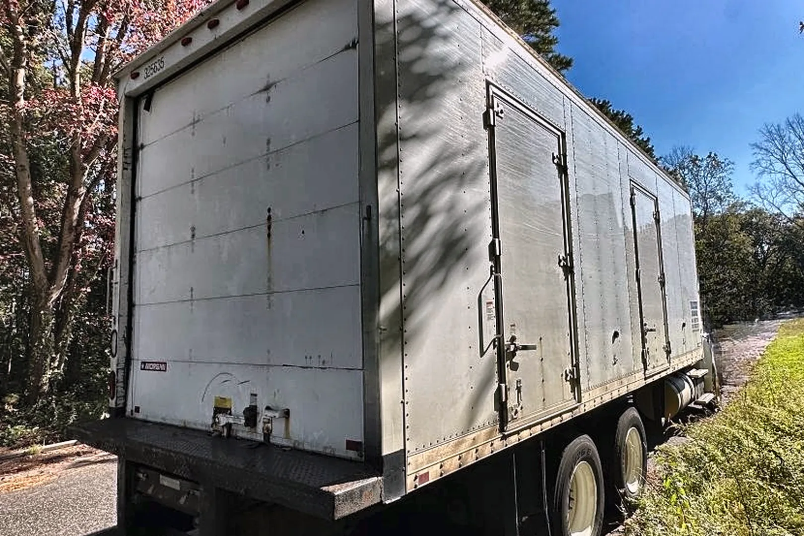 2015 FREIGHTLINER M2 Box Truck - view 18 of 44