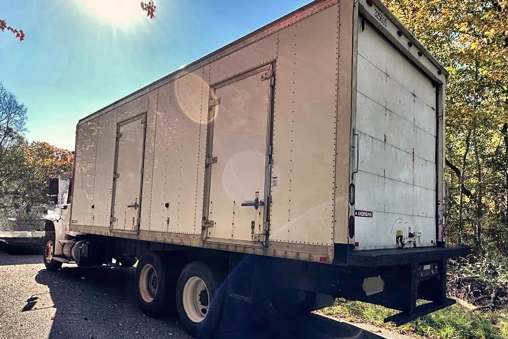 2015 FREIGHTLINER M2 Box Truck - view 10 of 44