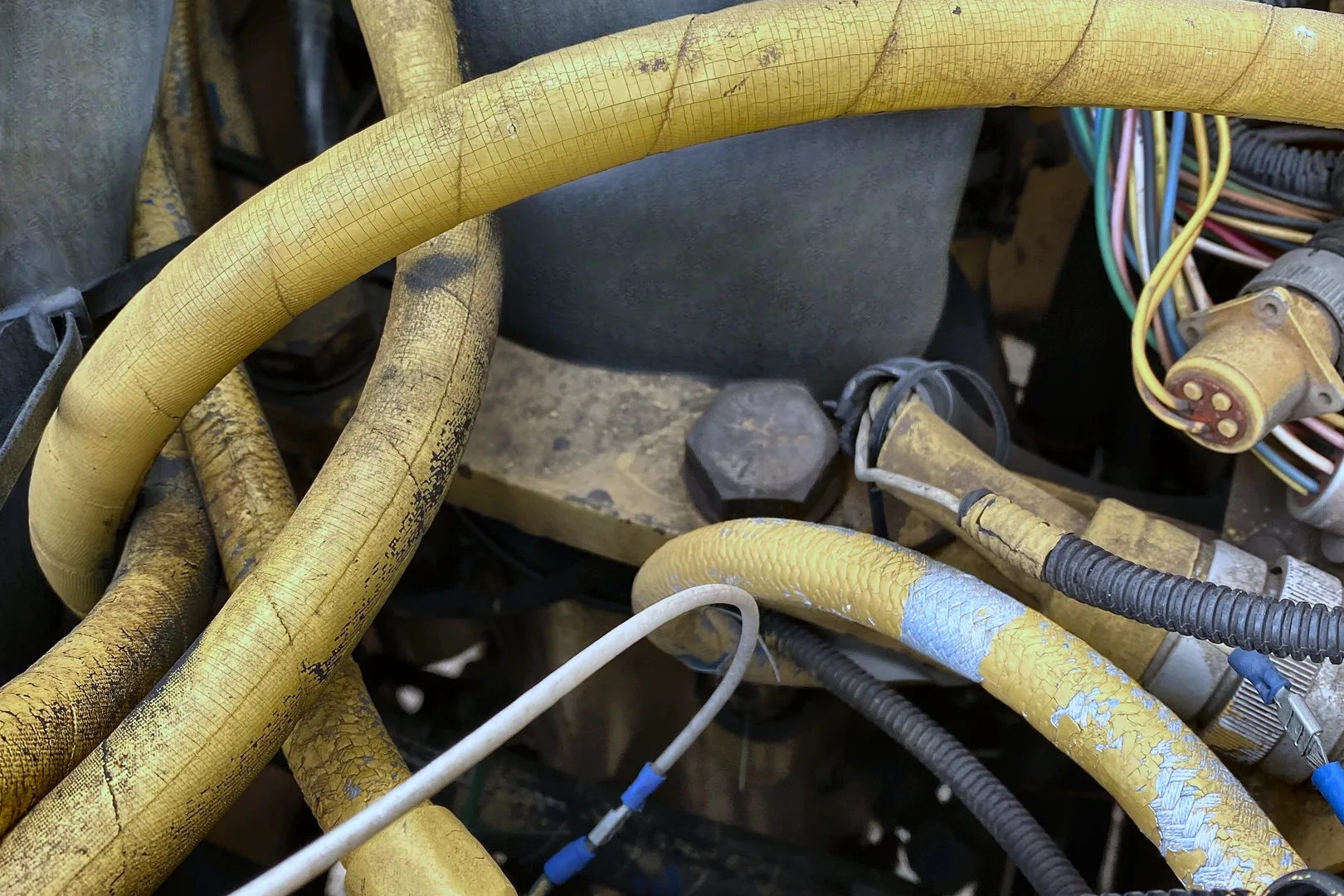 1980 GROVE RT-740B - view 6 of 25