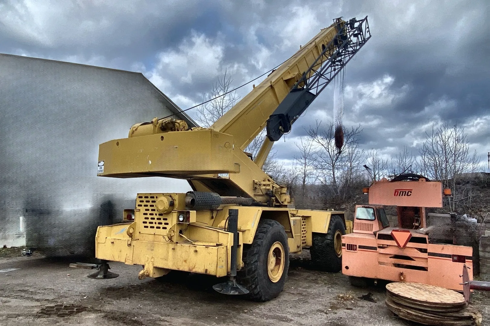 1980 GROVE RT-740B - view 13 of 25