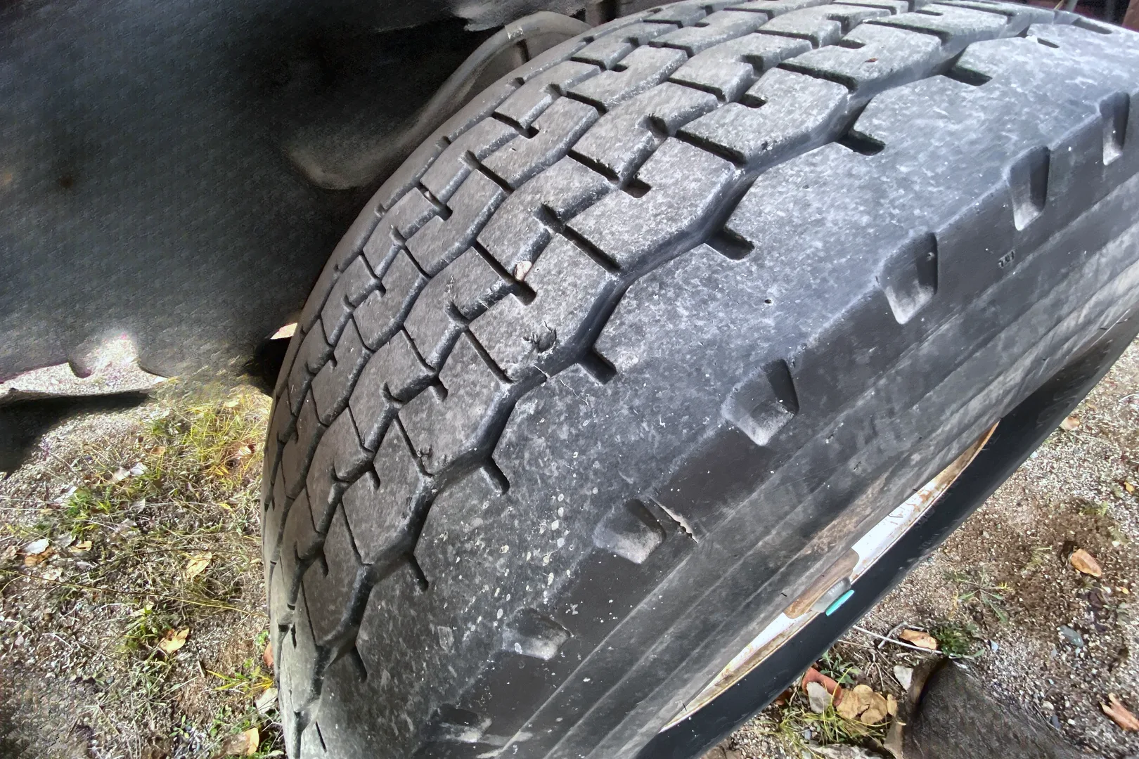 1995 FORD 9000 - view 15 of 35