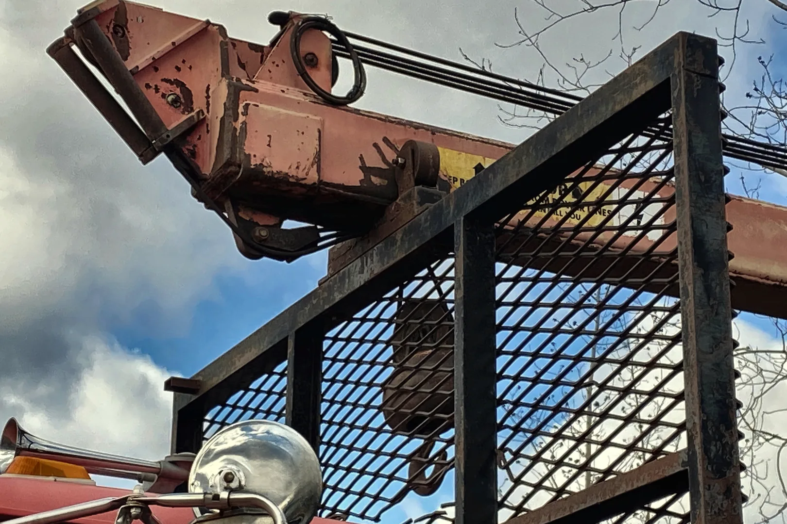 1995 FORD 9000 - view 6 of 35