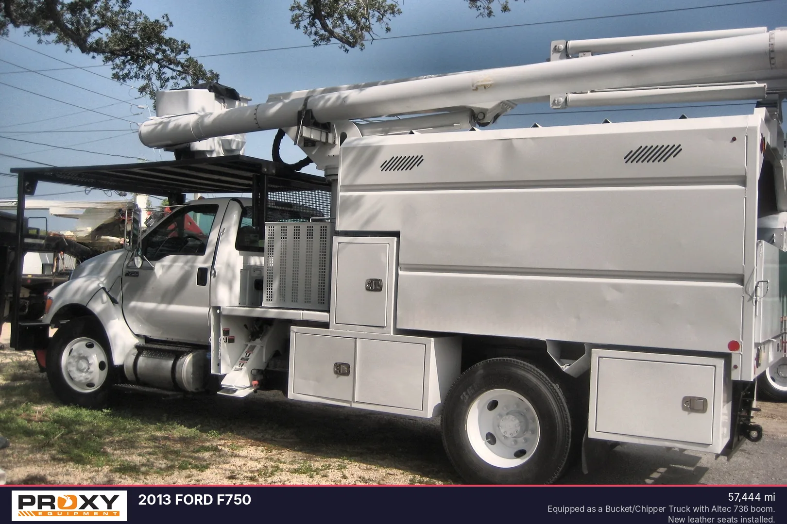 2013 FORD F750 - view 4 of 11