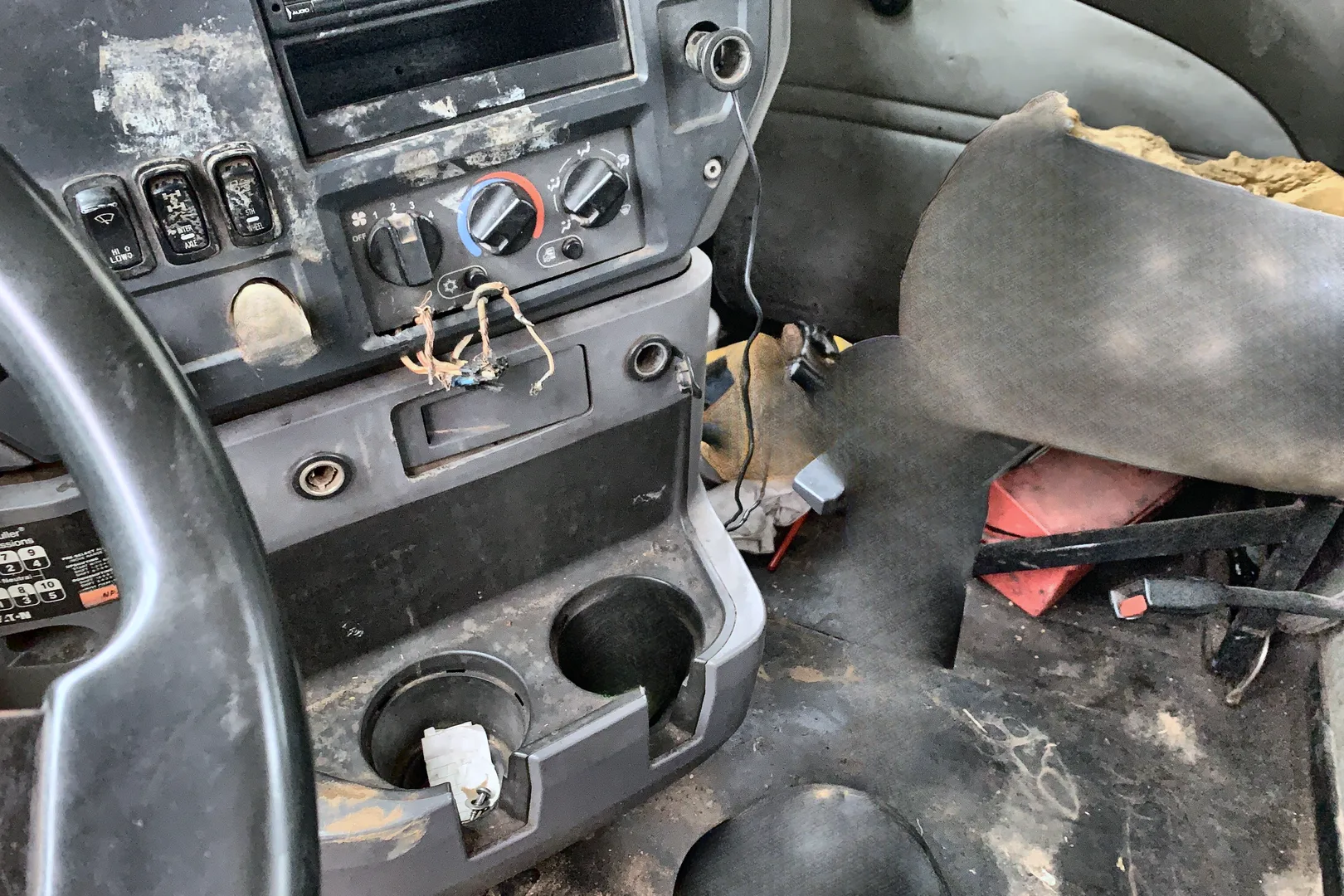 2010 MACK CHU613 - view 18 of 18