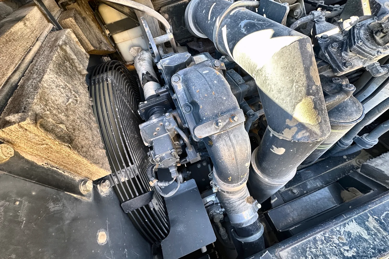 2011 KOMATSU PC450 - view 20 of 45