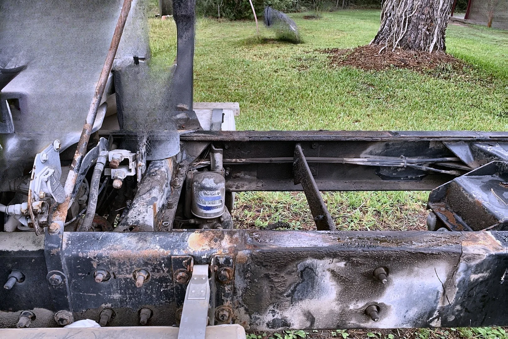 2004 MACK CHU613 - view 13 of 13