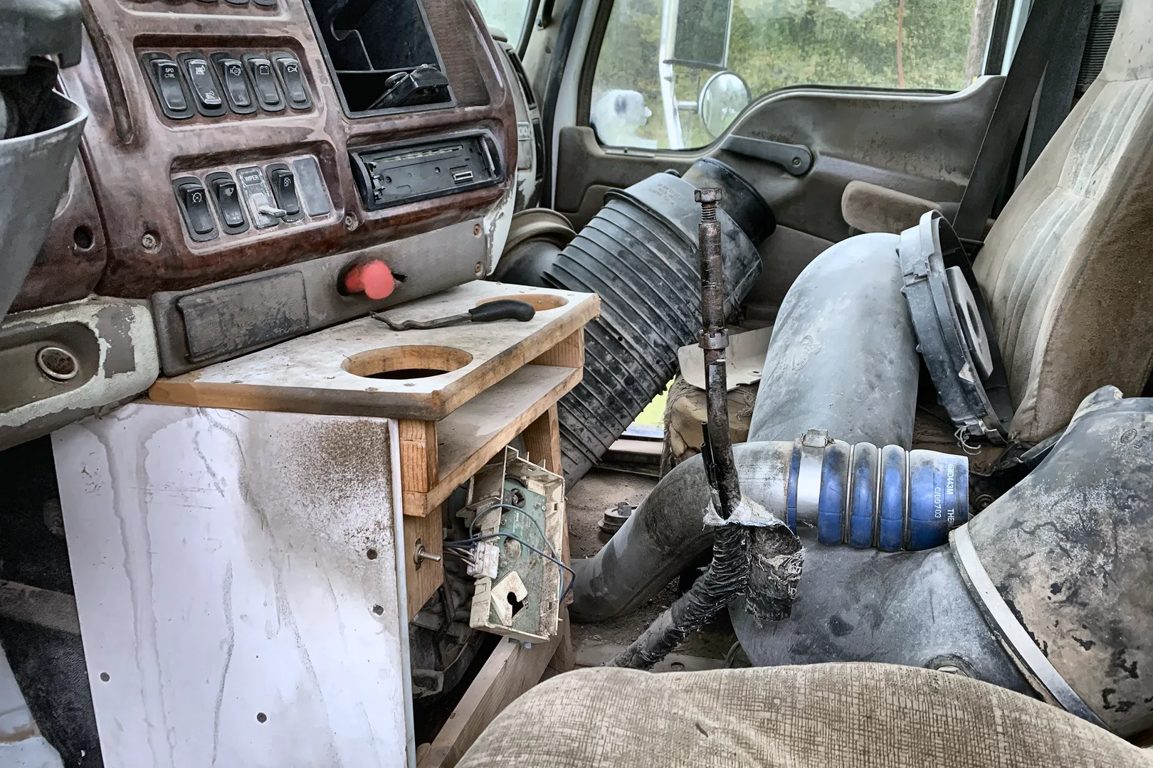 2004 MACK CHU613 - view 10 of 13