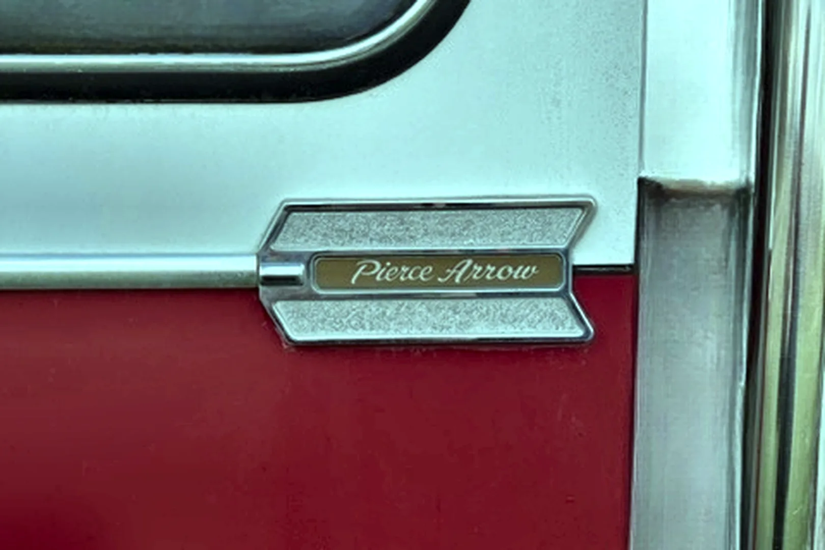 1988 PIERCE FIRE TRUCK - view 15 of 24