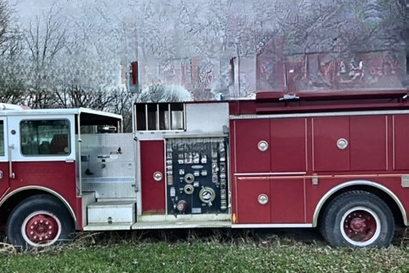 1988 PIERCE FIRE TRUCK - view 7 of 24