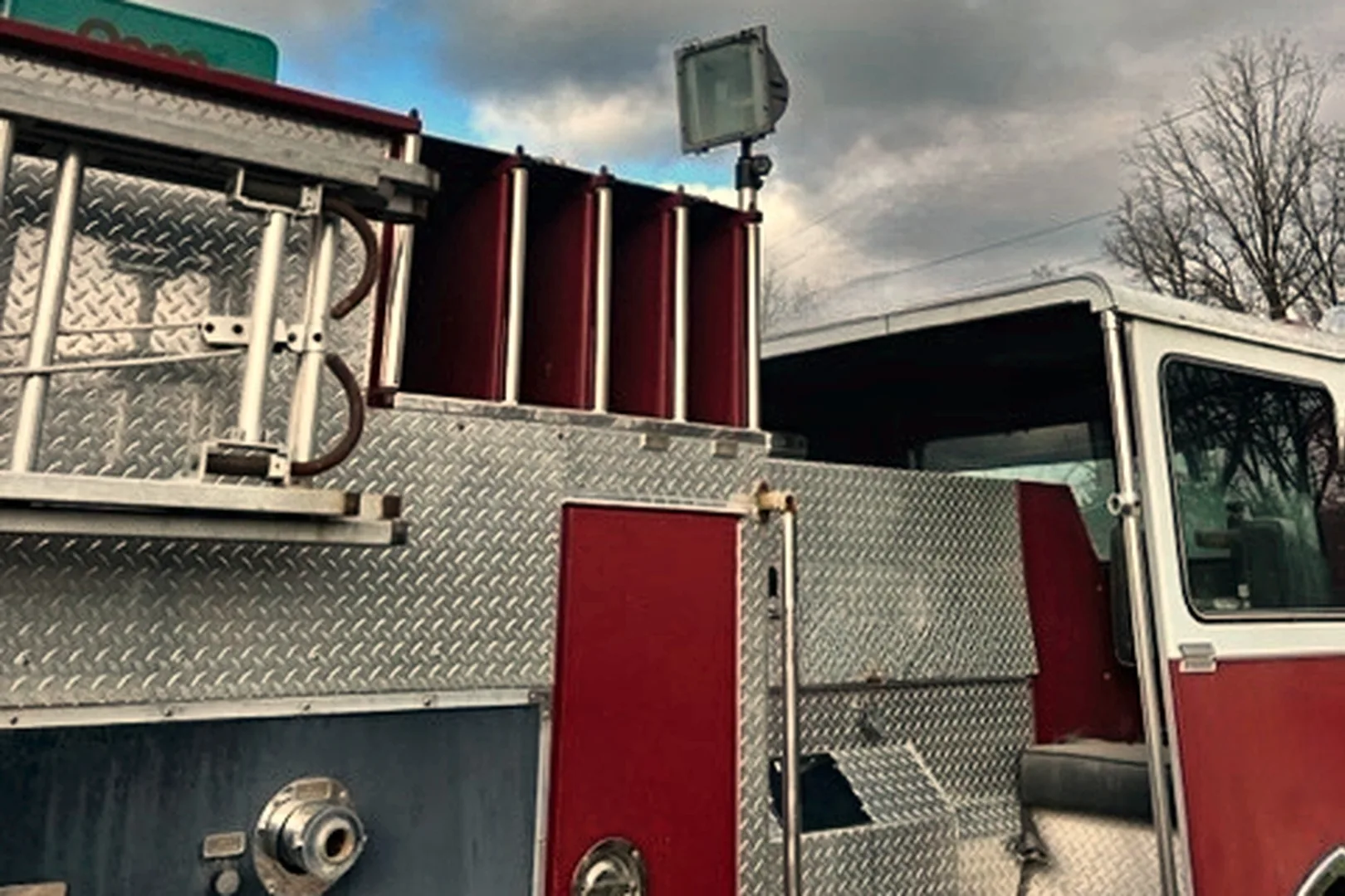 1988 PIERCE FIRE TRUCK - view 6 of 24