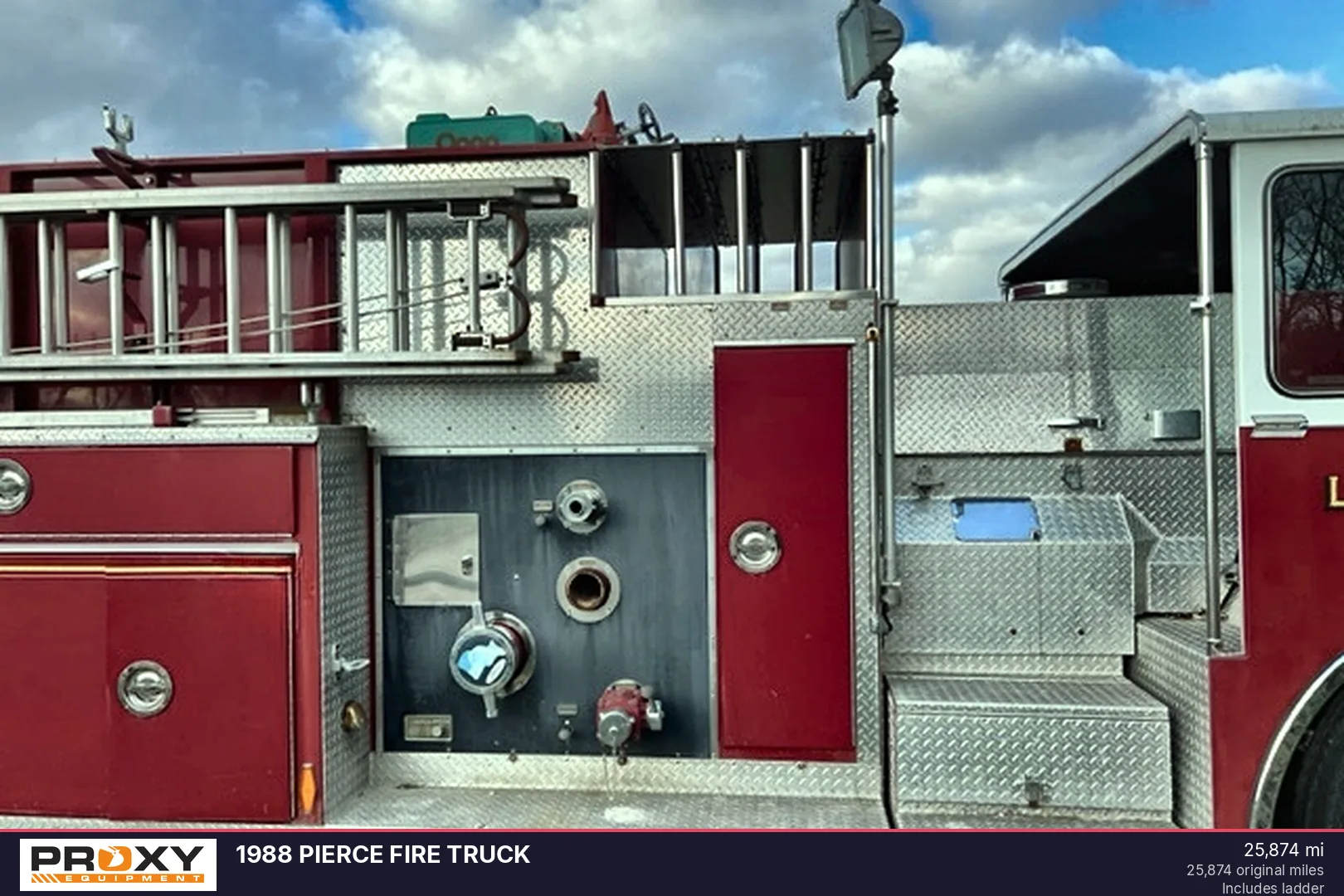 1988 PIERCE FIRE TRUCK - view 3 of 24