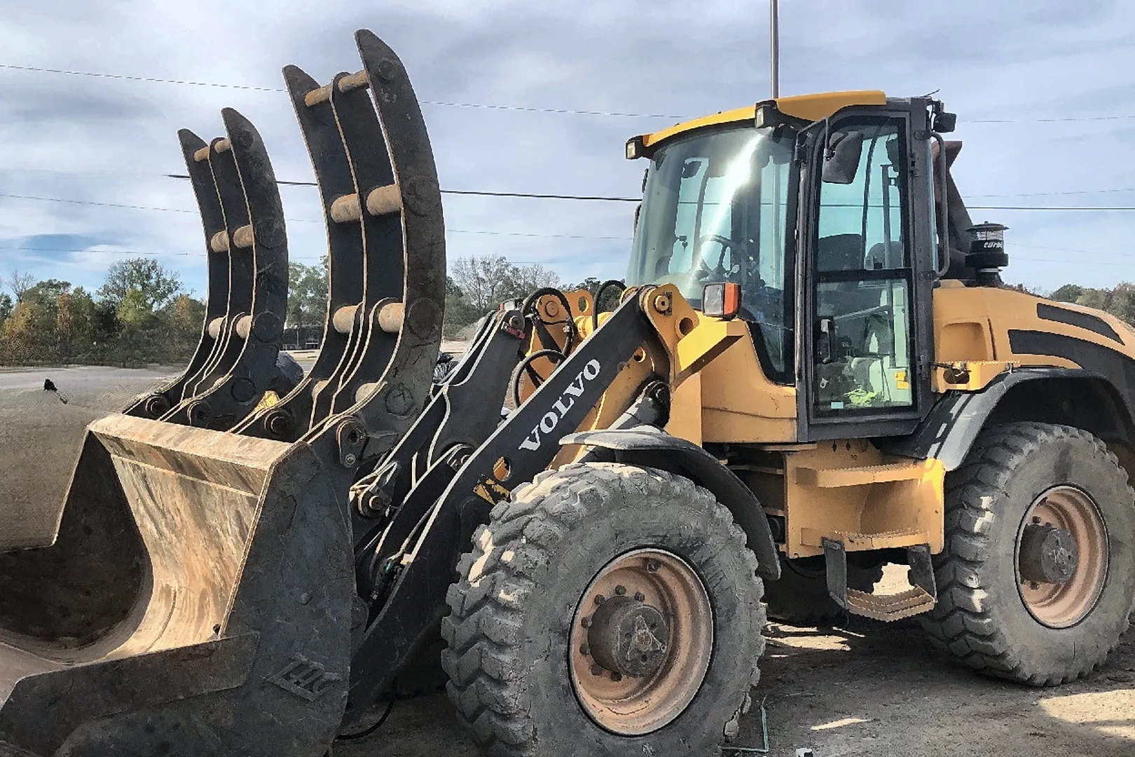 2015 VOLVO L45G - view 13 of 25