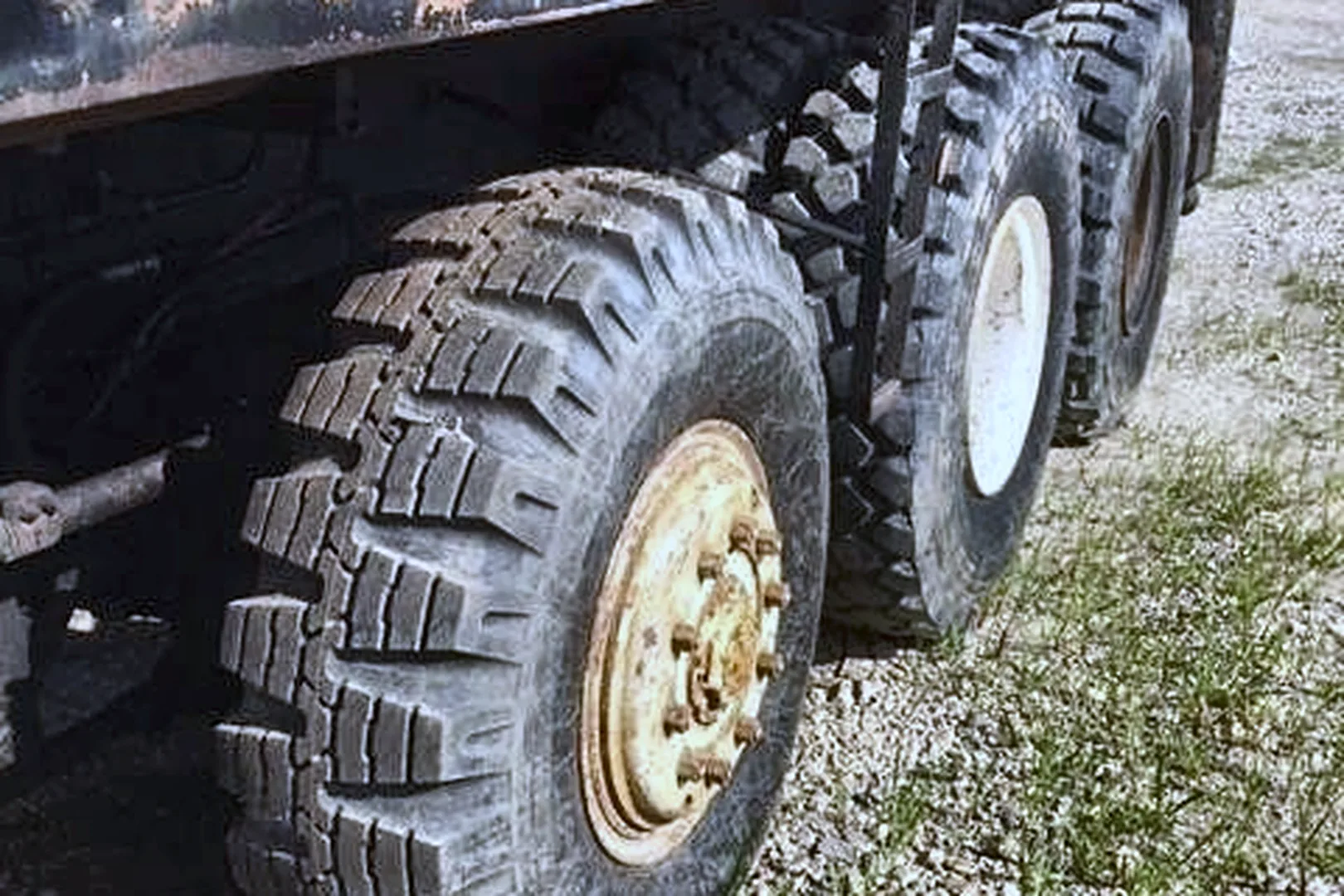 1979 LIEBHERR LT1080 - view 12 of 17