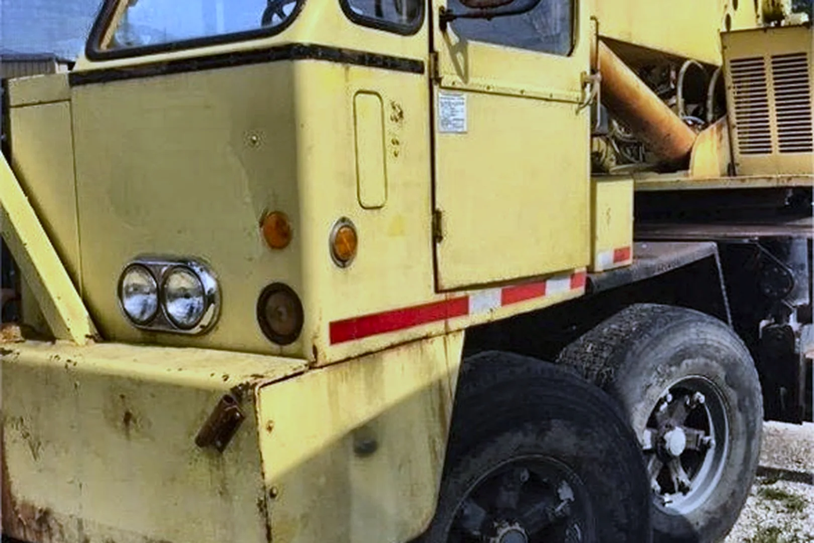 1974 P & H T750 - view 10 of 19