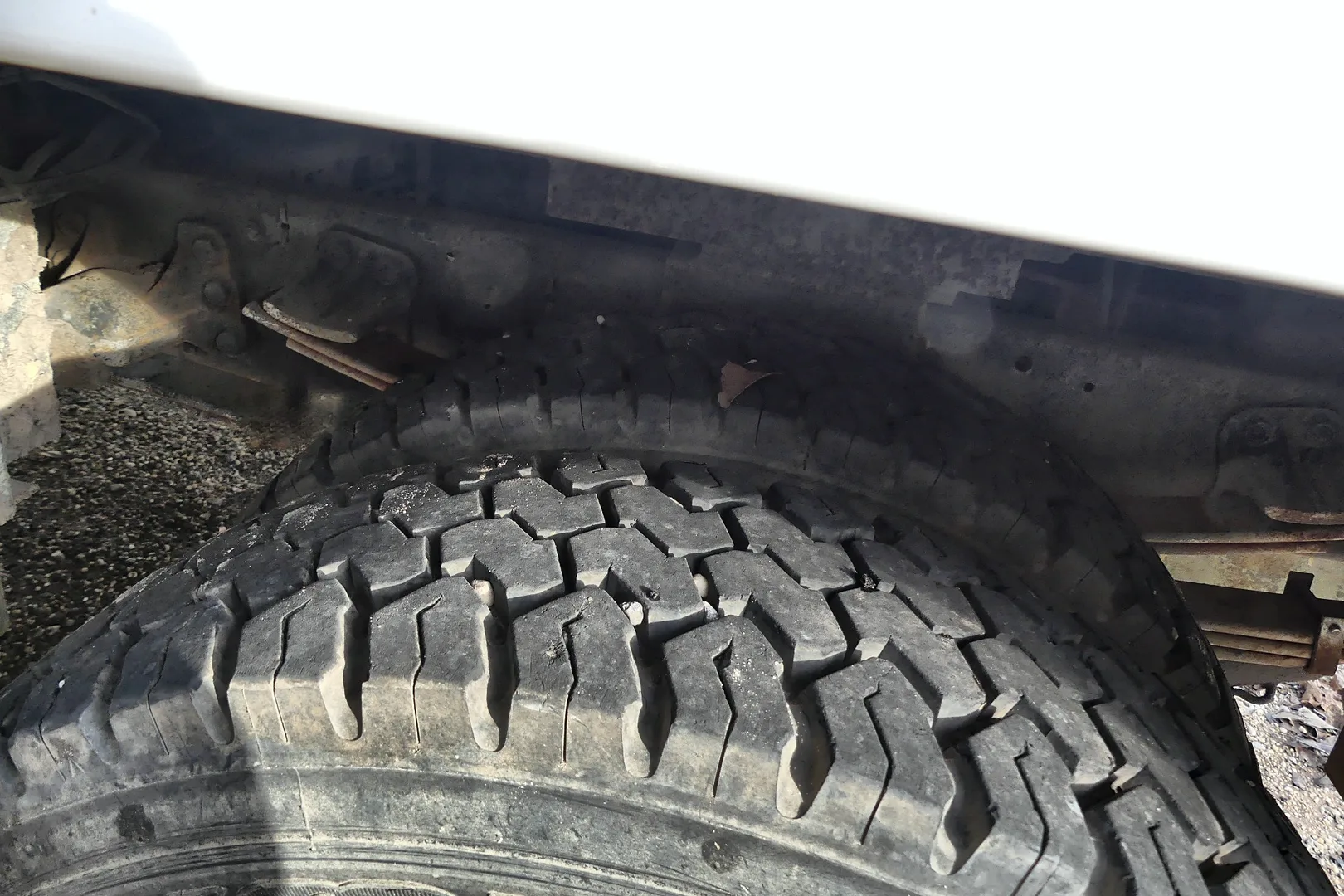 2000 ISUZU FRR - view 20 of 26