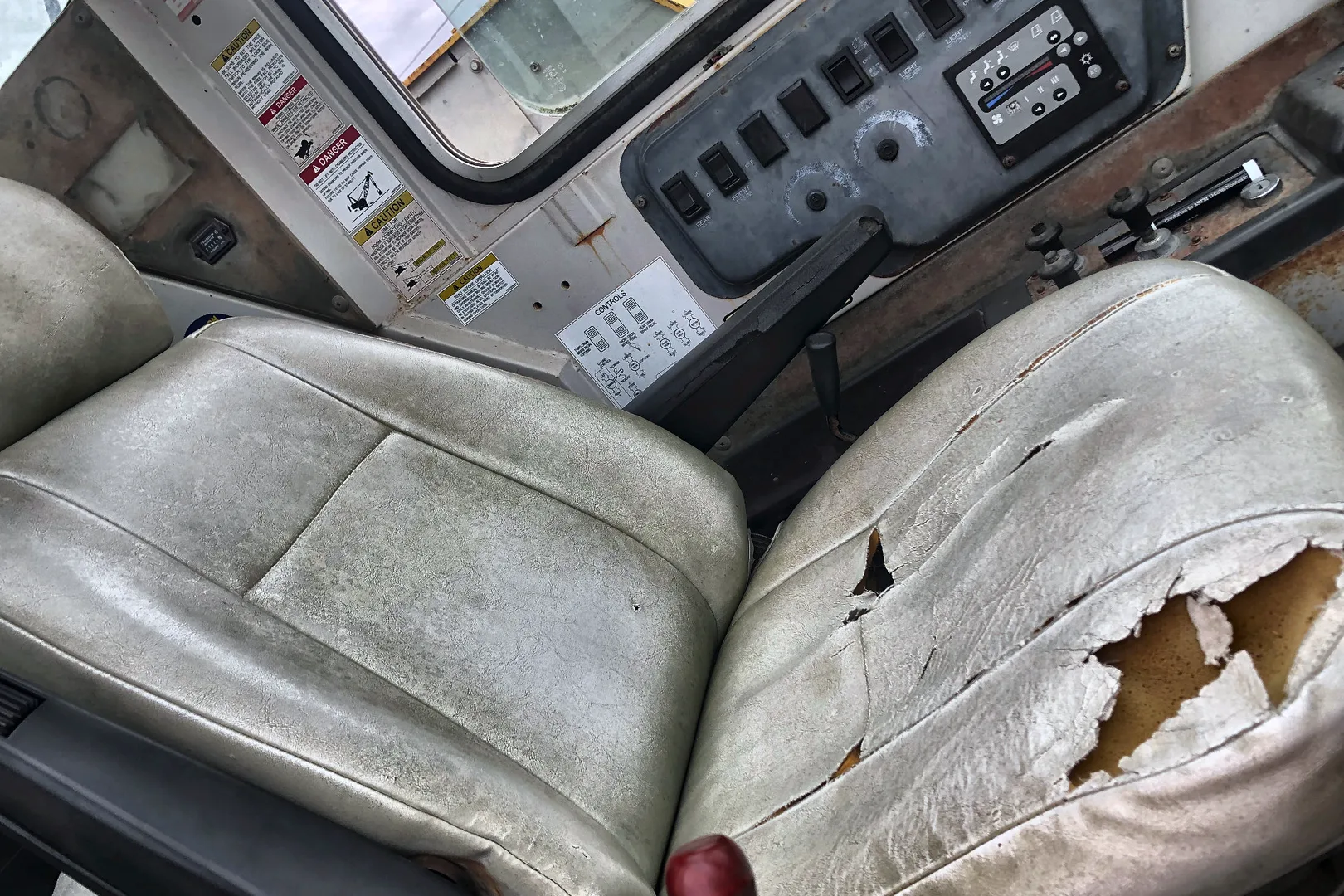 2003 KOBELCO CK850 - view 17 of 30