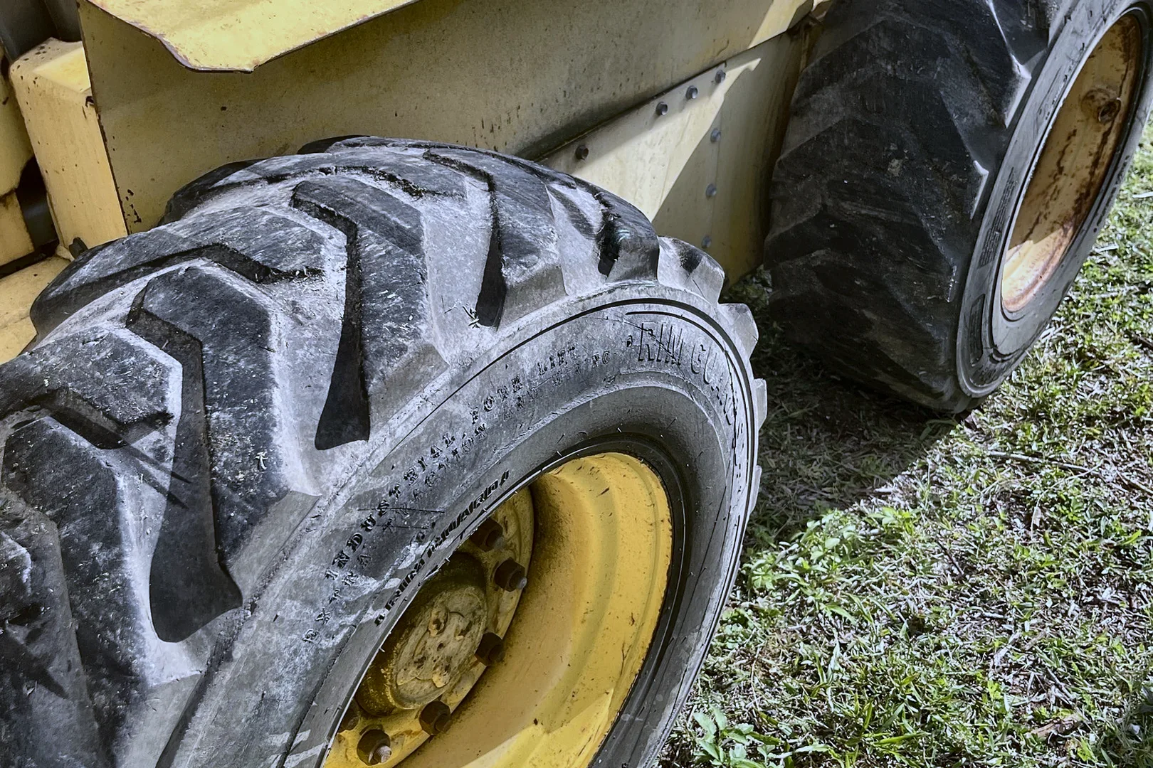 2004 NEW HOLLAND LS 180 - view 6 of 27