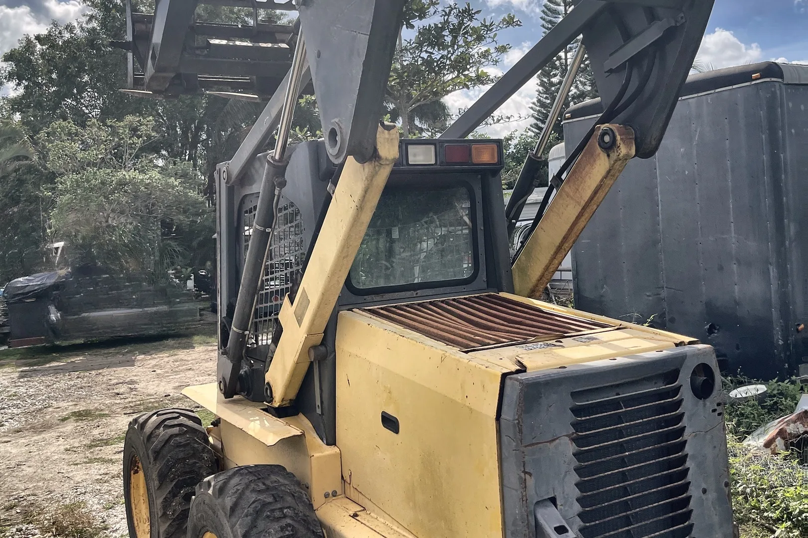 2004 NEW HOLLAND LS 180 - view 9 of 27