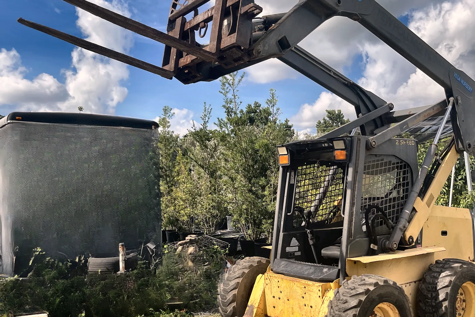 2004 NEW HOLLAND LS 180 - view 12 of 27