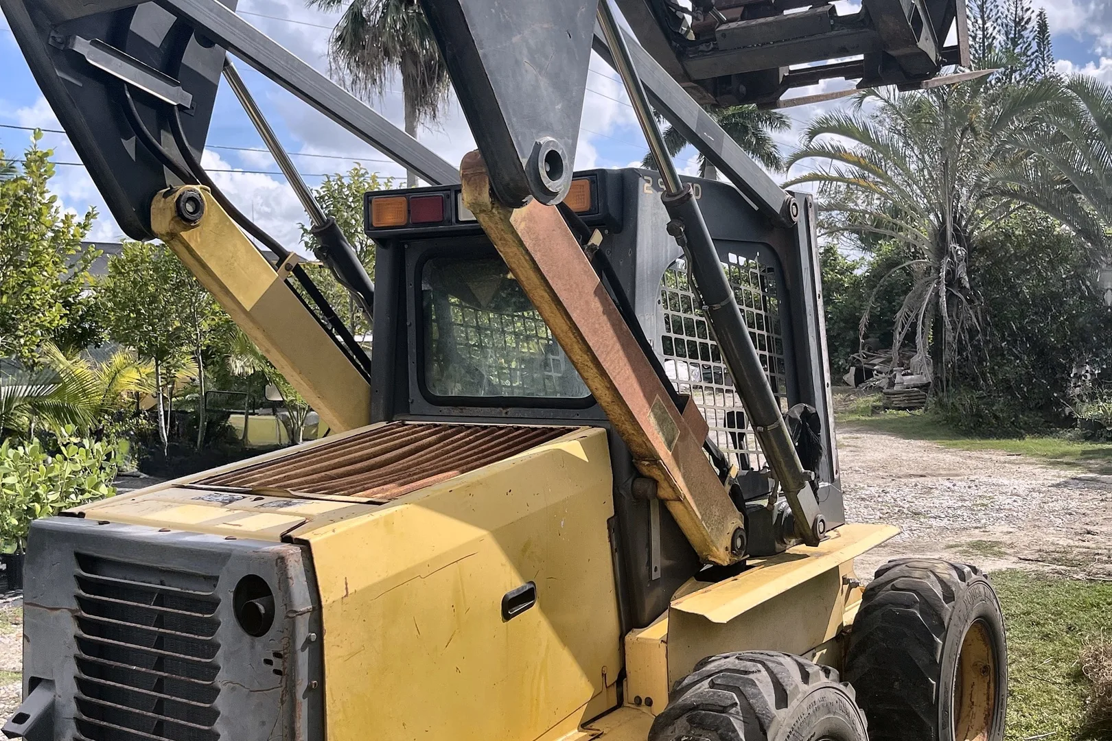 2004 NEW HOLLAND LS 180 - view 10 of 27