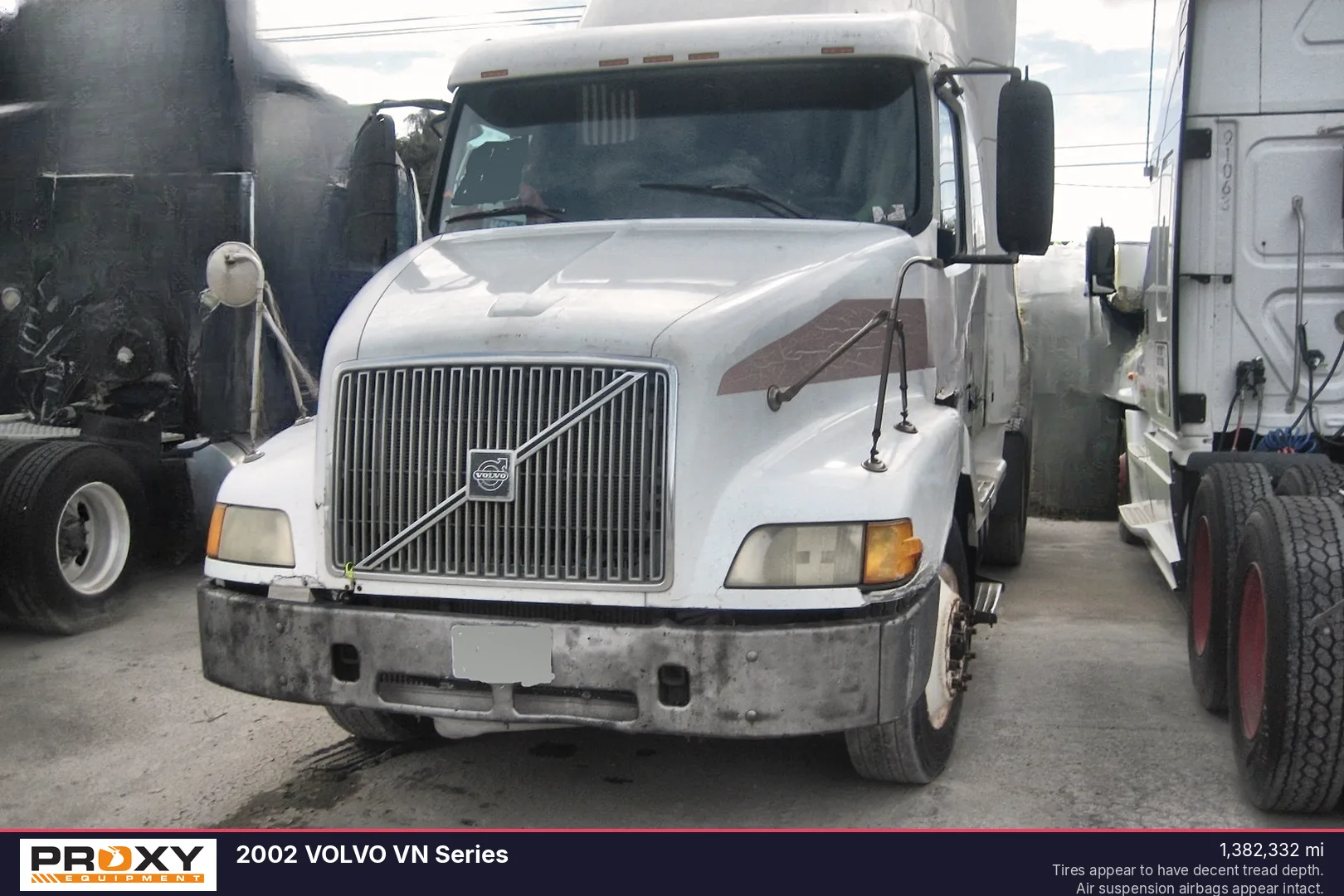 2002 VOLVO VN Series - view 4 of 13