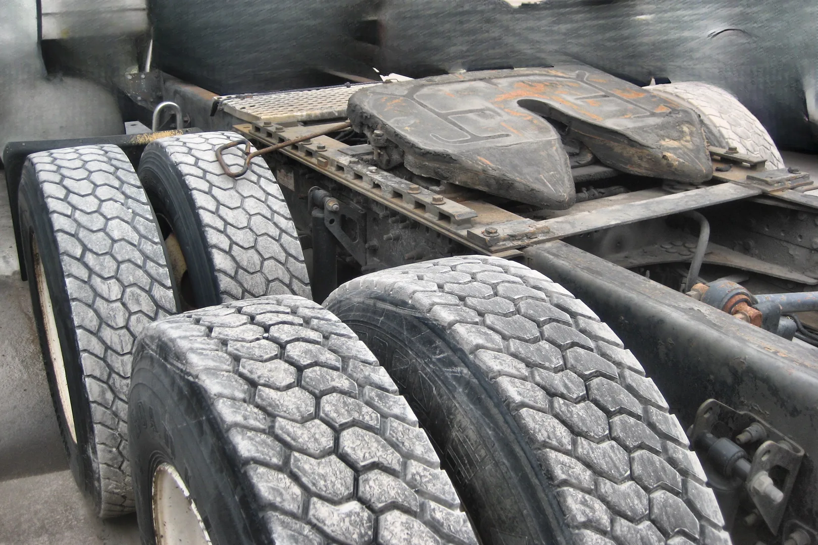 2002 VOLVO VN Series - view 10 of 13